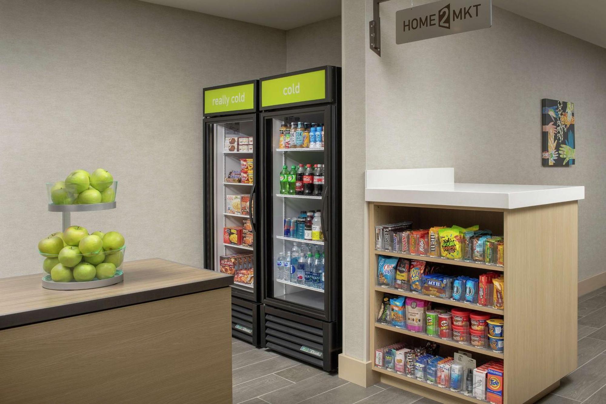 Home2 Suites By Hilton Едисън Екстериор снимка